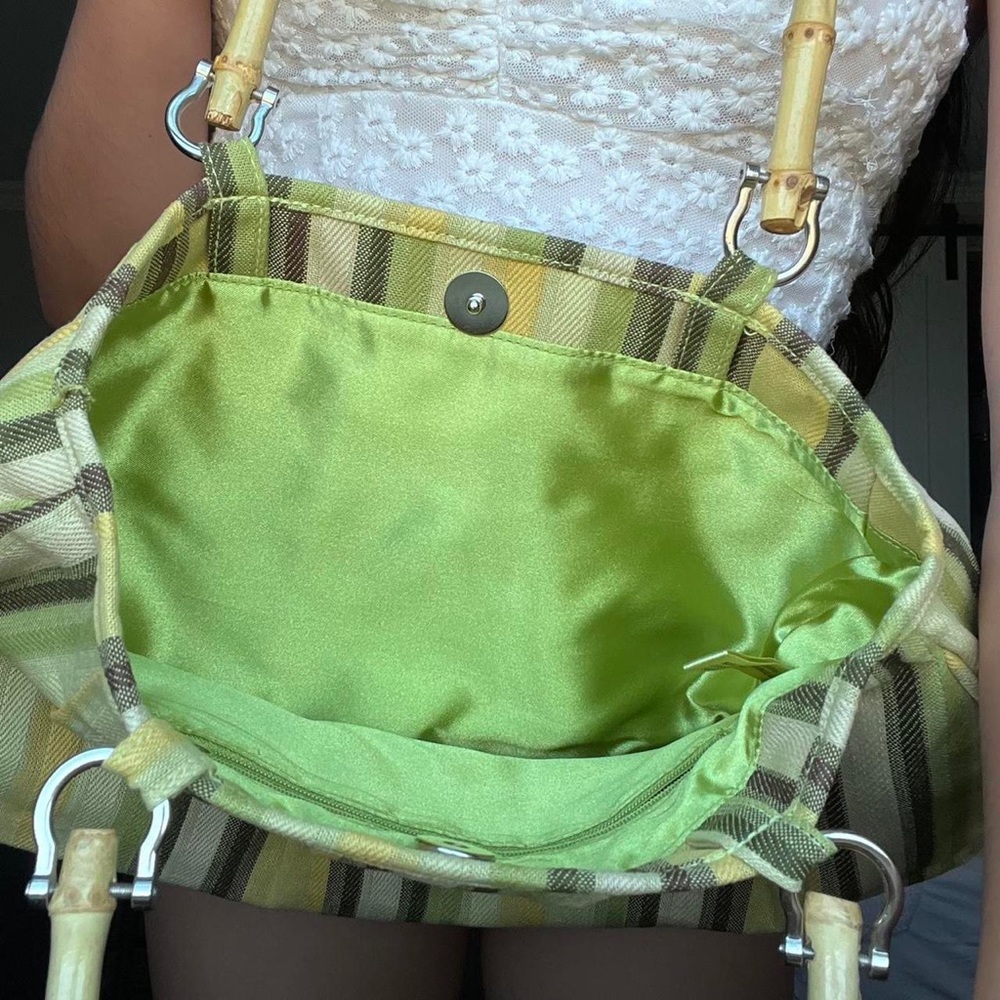 Vintage green stripes silky handbag with round bamboo straps
